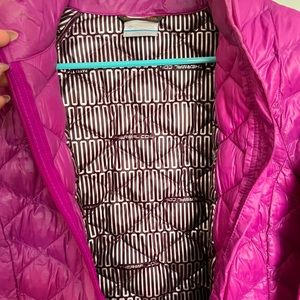 Columbia jacket. Like new. Women’s large.